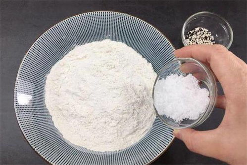 用白糖十分钟发面,听起来像网红偏方,但它真的能做到