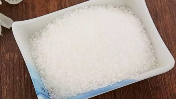 白砂糖和方糖的区别