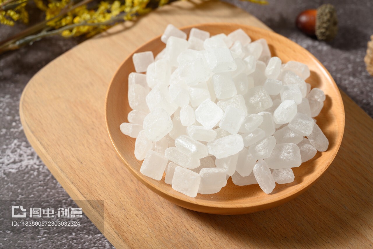 盘中甜蜜 冰糖与白糖的美味艺术