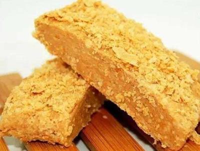 开封传统美味 酥脆香甜的红糖花生糕